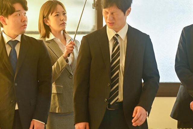 【串刺し乱交OL】研修合宿で生意気新人に恨まれ、上下穴封鎖中出し輪姦連発！美脚女上司がパワハラ快楽に身悶え絶頂ラッシュ！