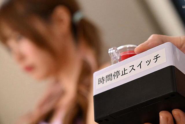 【時間停止学級レ●プ】憧れのマドンナを悪ノリで群がり喉奥突き！ピンクま●こに中出し連発の無限ハメ放題！